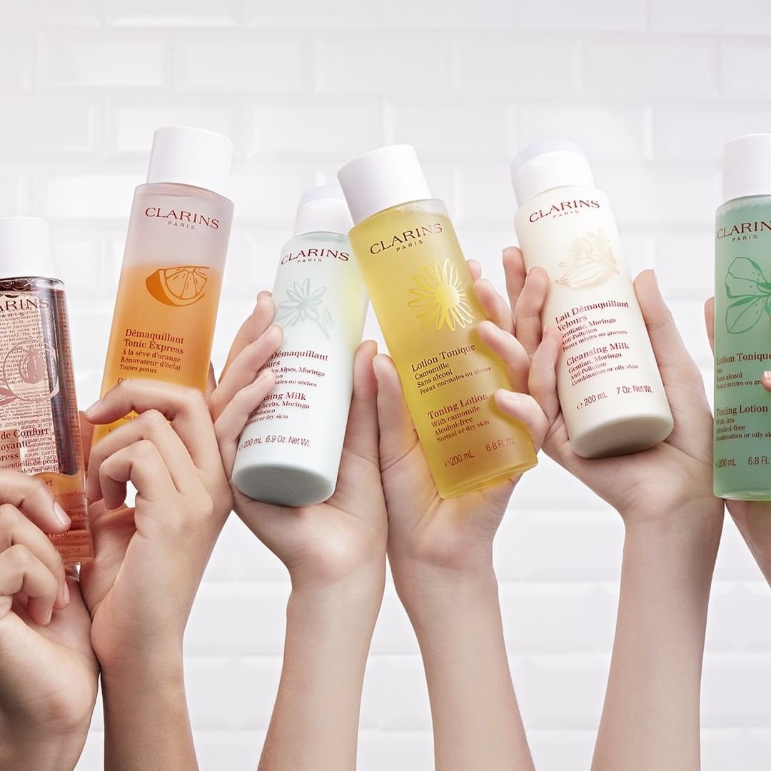 clarins alpine cleansing milk