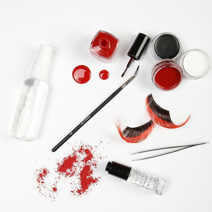 Inglot Makeup Fixer Apply directly on makeup, eyes and lips closed. inglot makeup fixer