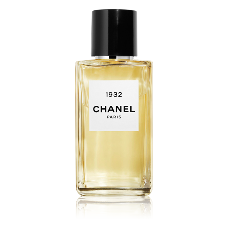 1932